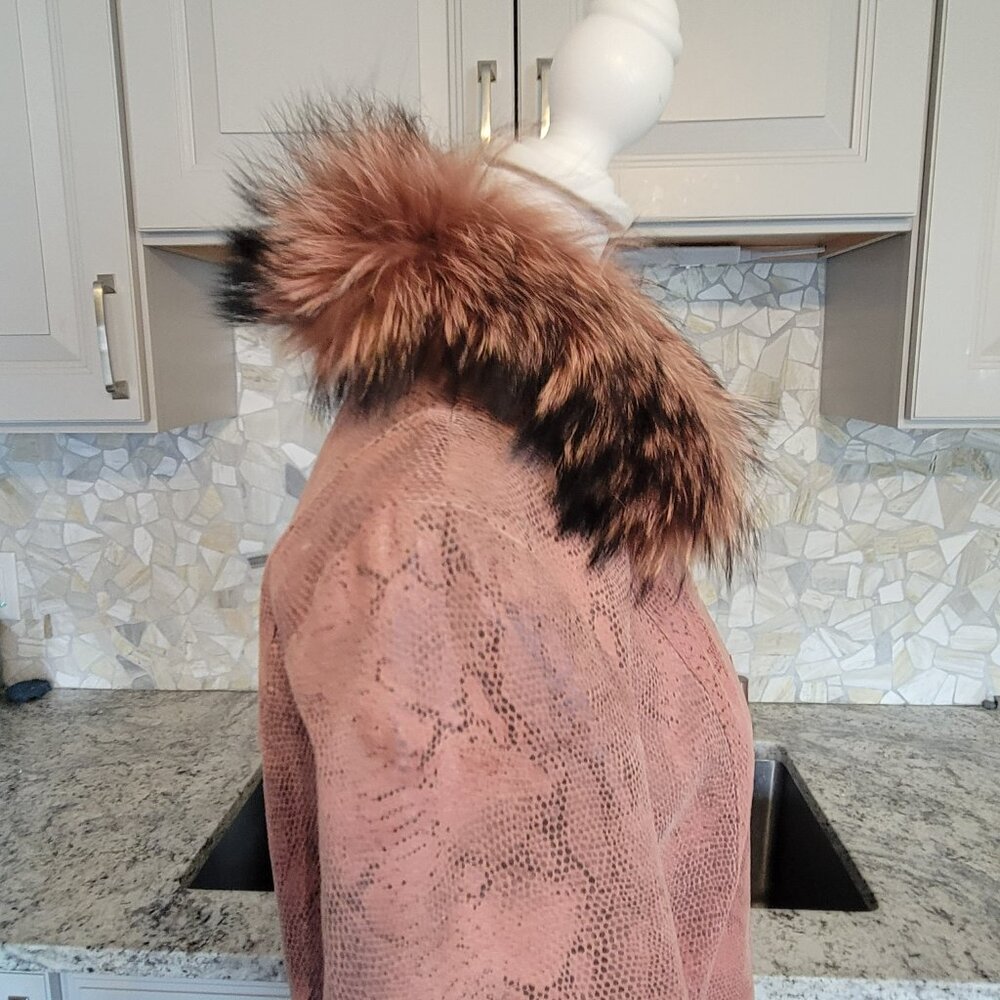 Bisou Bisou Pink Leather Coat with Attached Boa, Size Large, Vintage - Picture 3 of 11